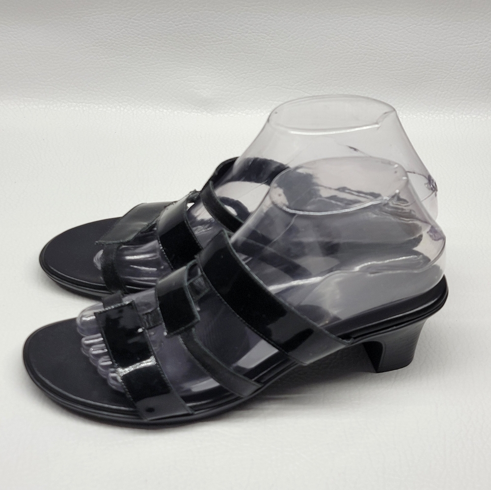Munro Sandals Womens 8 M  Strappy Slides Black  Casual Block Heels shoes may  be